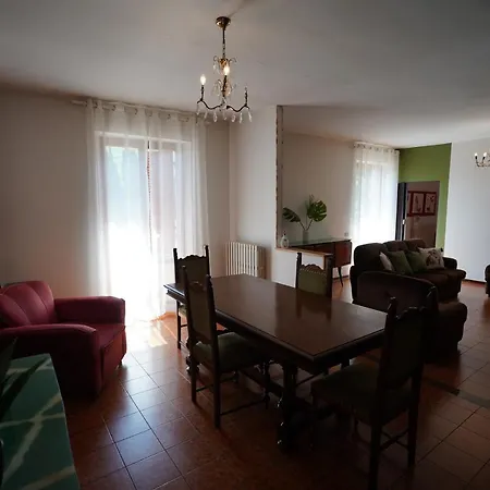 Apartment - 120 M2 - Da 2 A 5 Posti Letto Piobbico